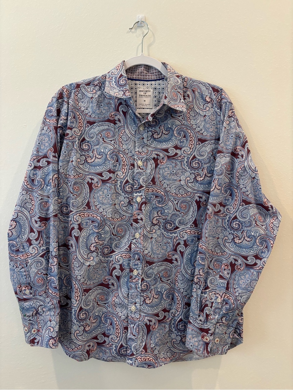 Society Of Threads Men's Paisley Button-Down Shirt in Light Blue & Burgundy - M